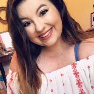 Meet your Posher, Camryn